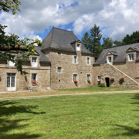 Manoir De Saint-Fiacre Bed & Breakfast Malansac Dış mekan fotoğraf