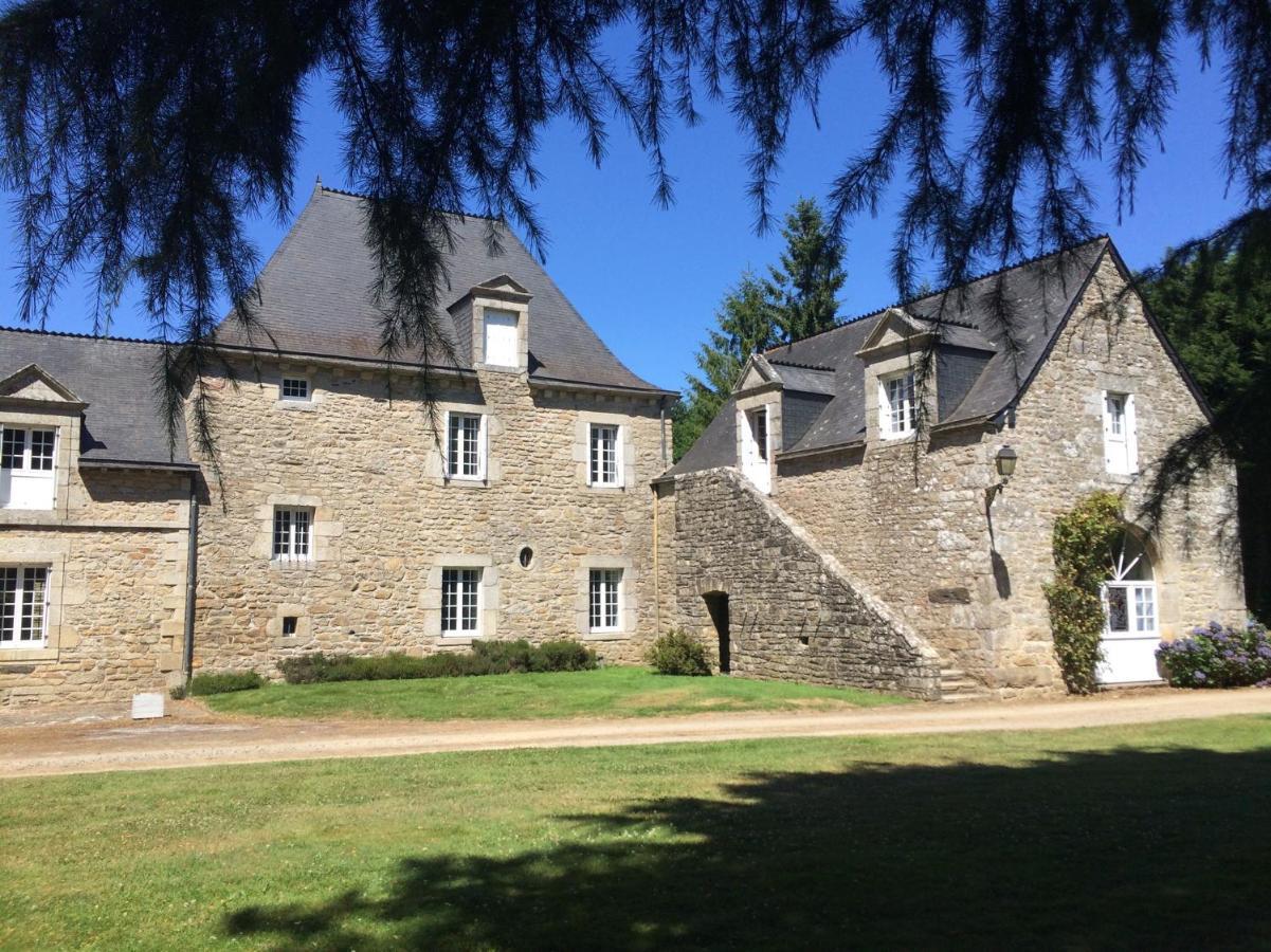 Manoir De Saint-Fiacre Bed & Breakfast Malansac Dış mekan fotoğraf